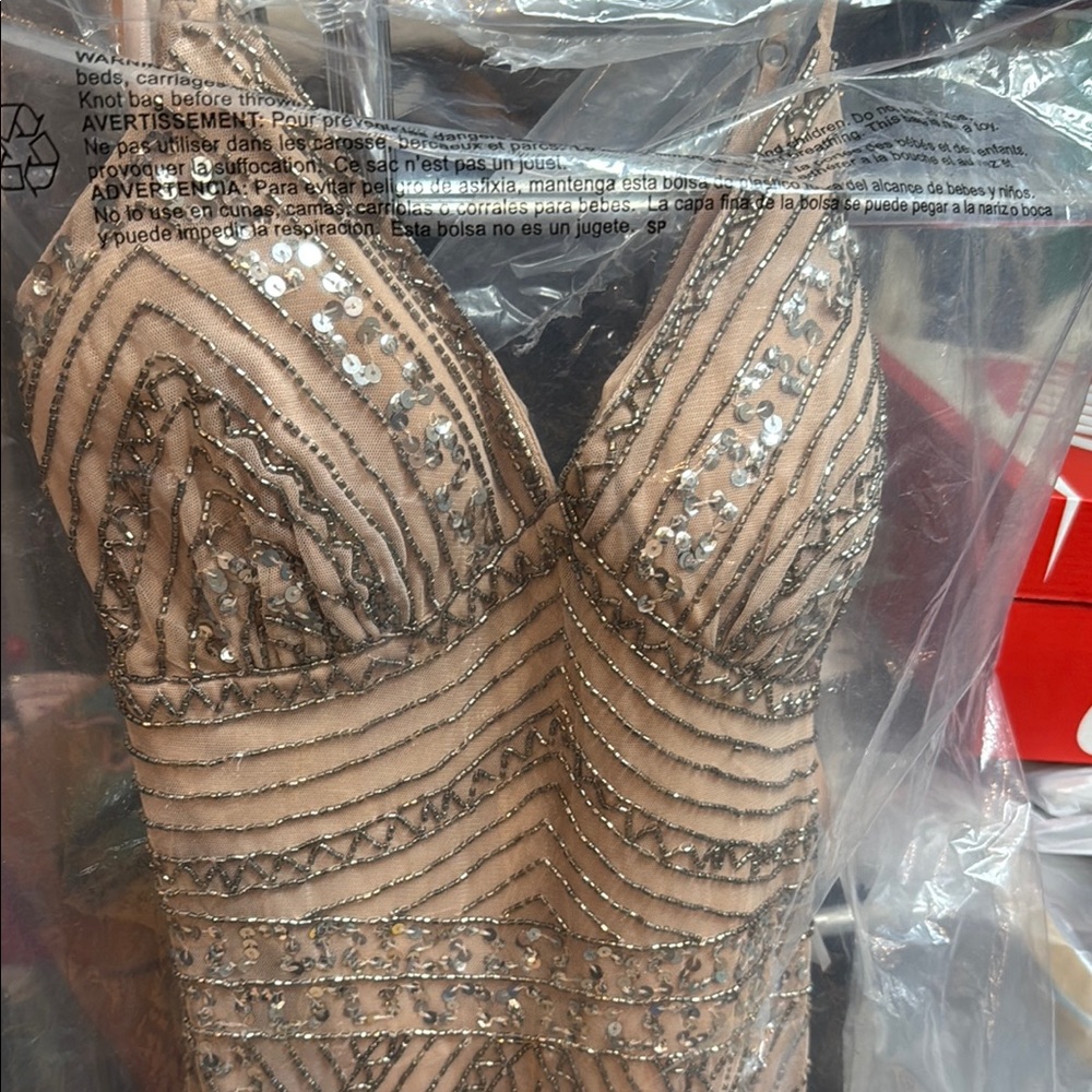 Jump Elegant Pink Sequin Evening Gown size3/4 Blush brand new - Picture 7 of 13